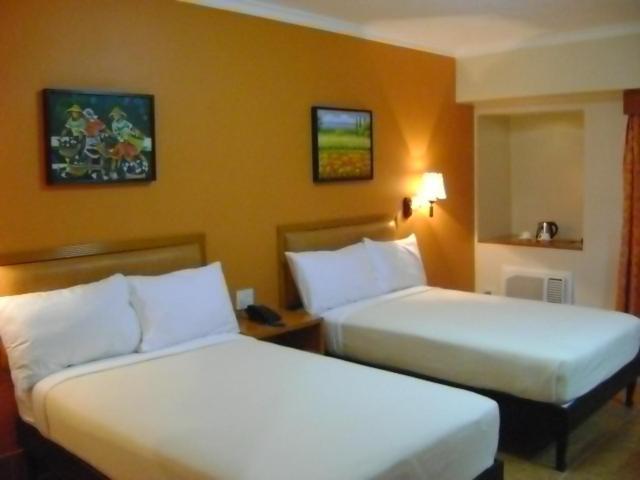Pamulinawen Hotel Laoag Værelse billede