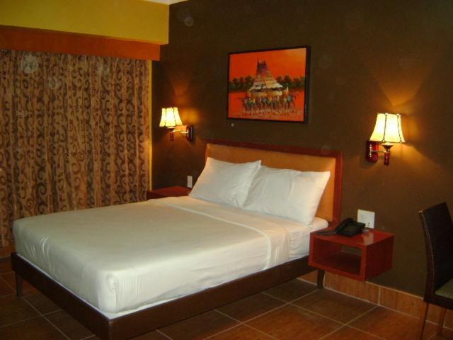 Pamulinawen Hotel Laoag Værelse billede