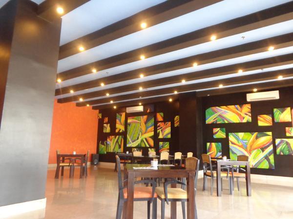 Pamulinawen Hotel Laoag Eksteriør billede