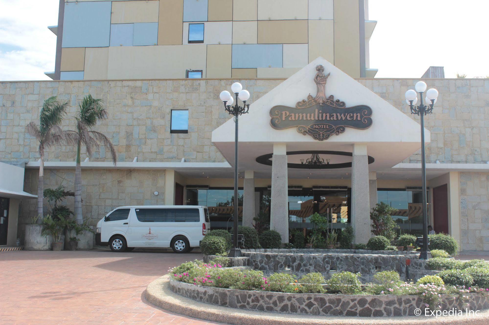 Pamulinawen Hotel Laoag Eksteriør billede